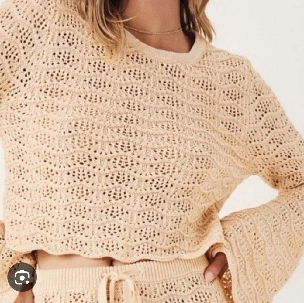 Spell Cream Knit Crop Top - Picture 3 of 7